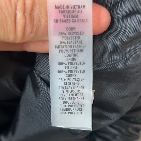 Offline by Aerie Black Faux Leather Puffer Vest Size M Vegan - Picture 8 of 10